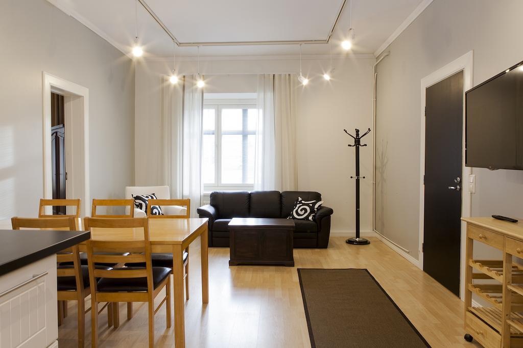 Hotelli Ville Apartment Tampere Habitación foto